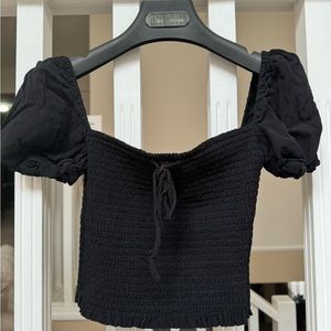 Aritzia square neck/off shoulder crop top